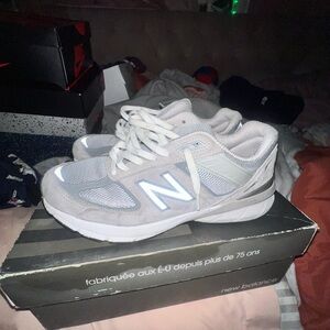 New Balance Men's Gray Sneakers